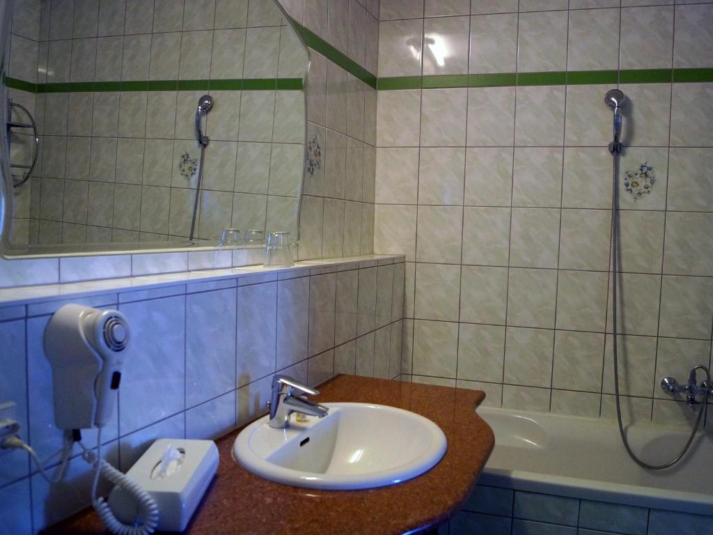 Hotel Karlshorst - Two-Bedroom Suite
