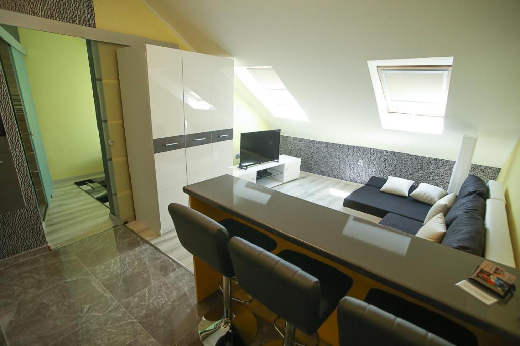 Centrum Lux 2 Apartmanok - Apartamento De Una Habitación