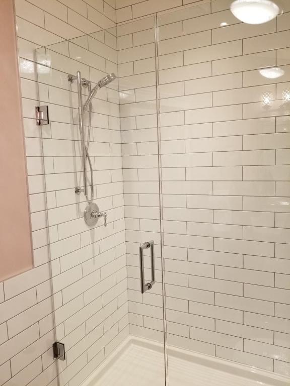 Lady MacDonald Country Inn - Resim 31