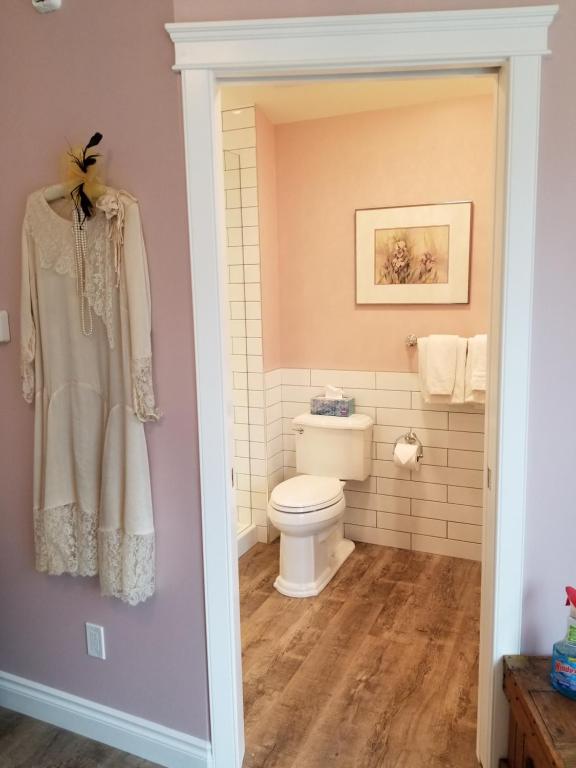 Lady MacDonald Country Inn - Resim 37