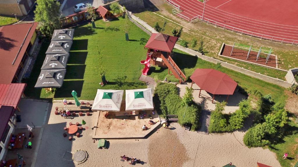 Letecký snímek ubytování Apartmány Bejby Turnov