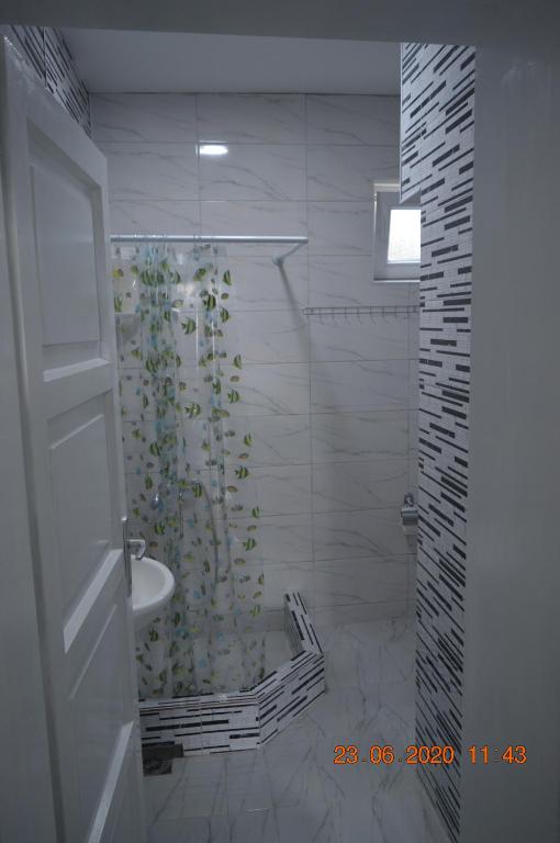 Kupatilo u objektu Apartmani Ruj