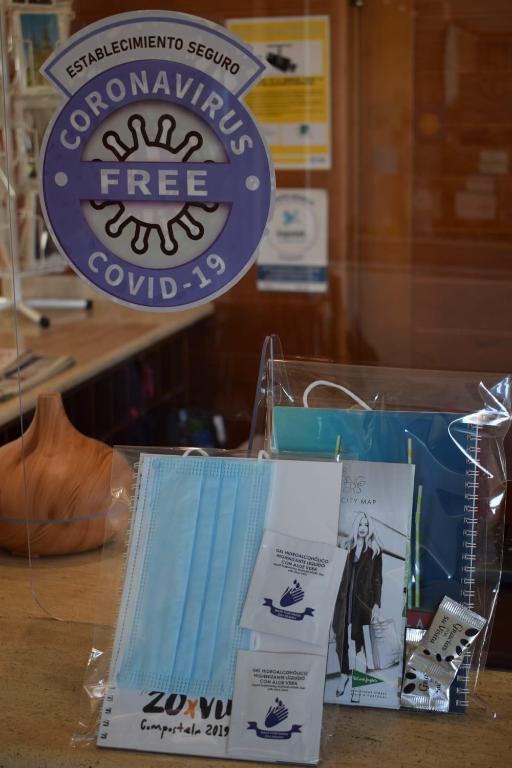 Hotel Parking Miradoiro de Belvís - Resim 8