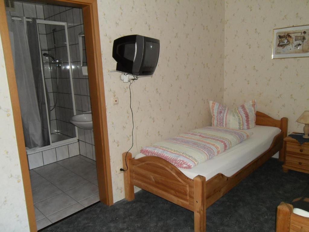 TV a/nebo společenská místnost v ubytování Hotel Finkenberg