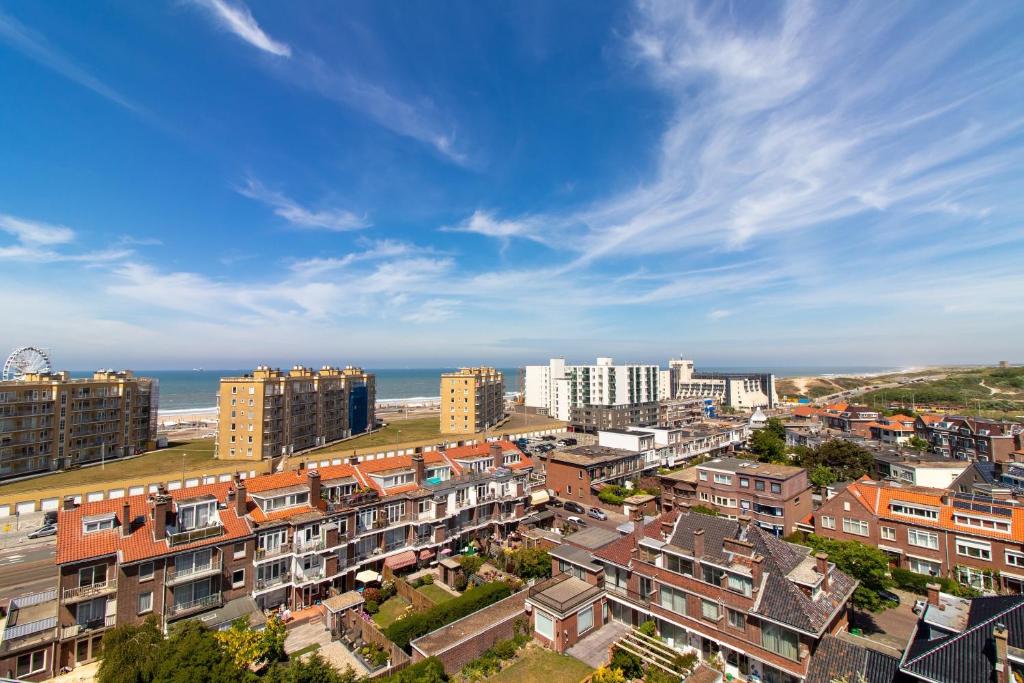 Nespecifikovaný výhled na destinaci Scheveningen nebo výhled na město při pohledu z hotelu