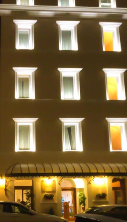 O edifício em que o hotel se localiza