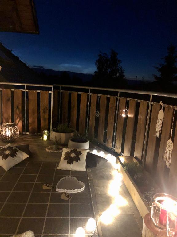 Balkón alebo terasa v ubytovaní Nibylandia Motylkowa