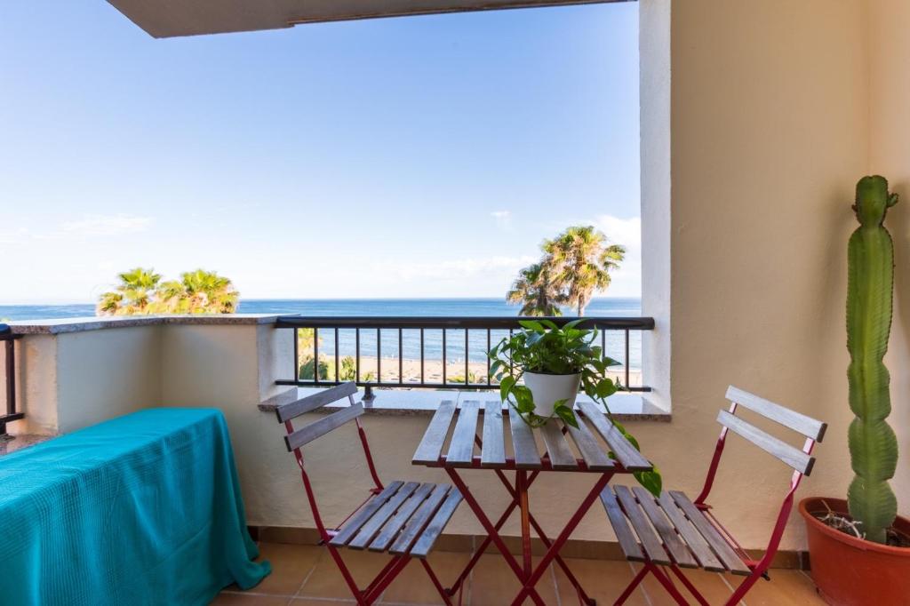 Balkón nebo terasa v ubytování Bonito Apartamento en Primera Línea de Playa