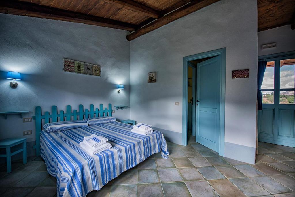 Agriturismo Is Conchisceddas - 山景双人间