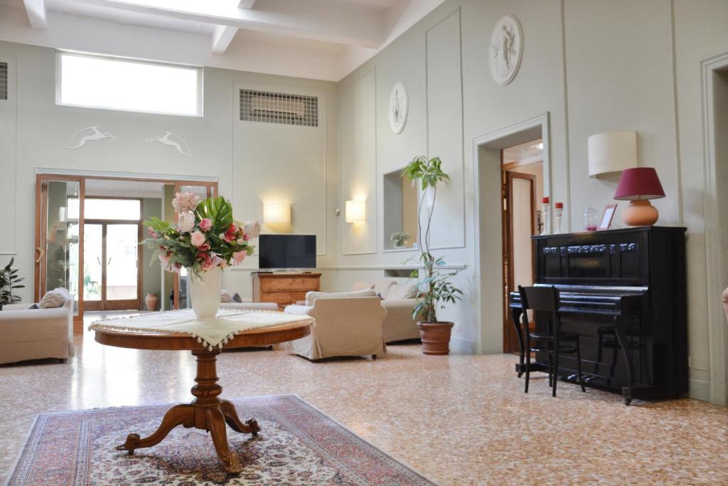 Posezení v ubytování Hotel Touring Wellness & Beauty