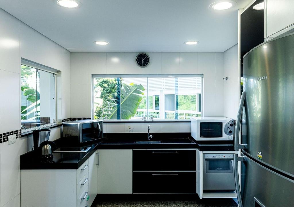  Mansão Toninhas - Condomínio de alto padrão em Ubatuba