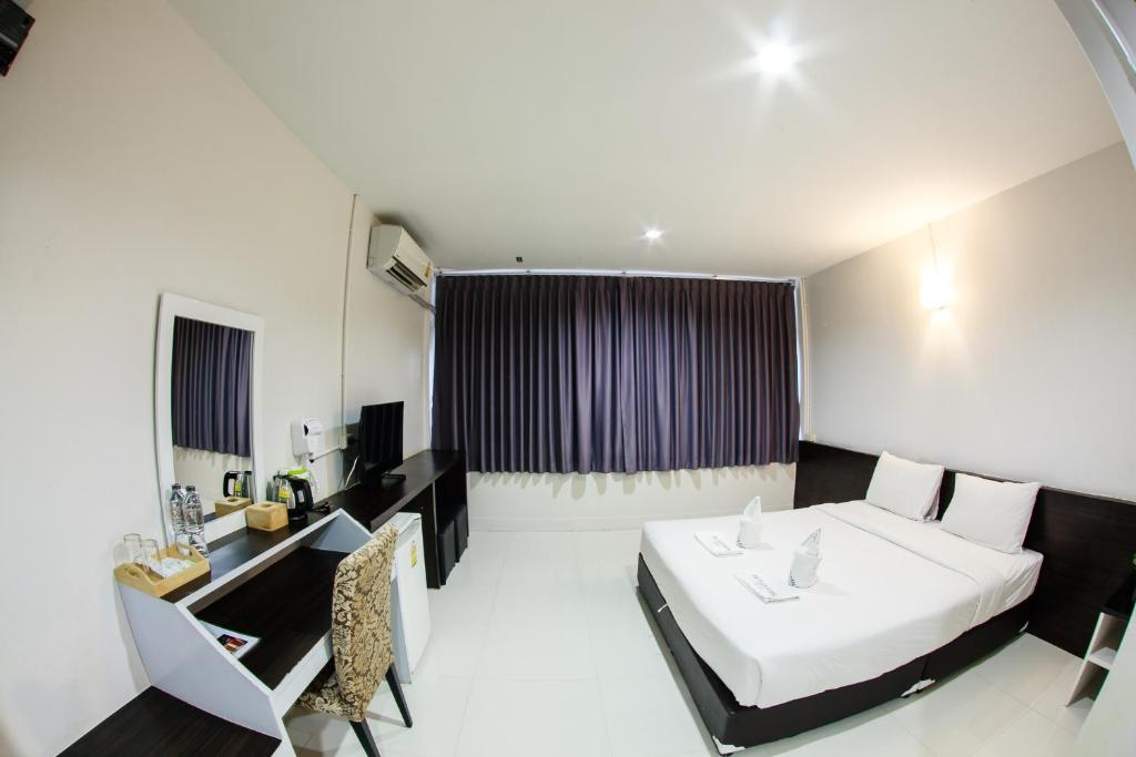 The Train Hotel Hatyai - Resim 21