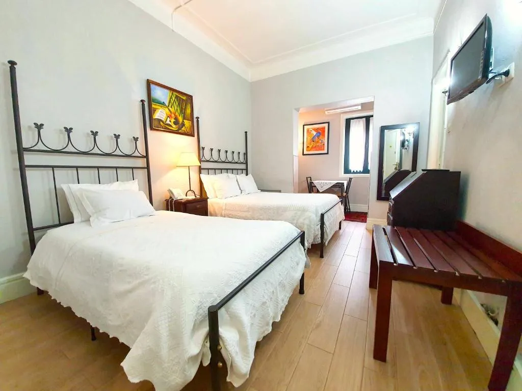 Residencia LIS B&B and Parking, Porto, Portugal