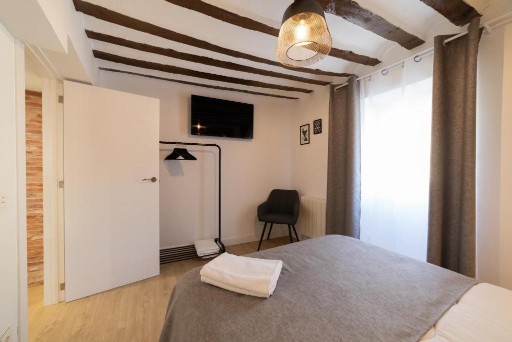 Postel nebo postele na pokoji v ubytování Apartamento Logroño Parlamento