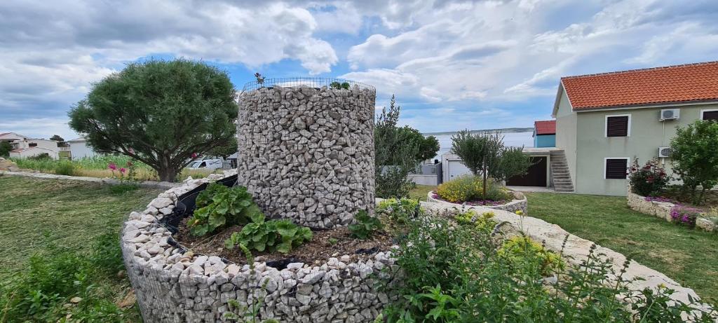 Zahrada ubytování Apartmani Cesar