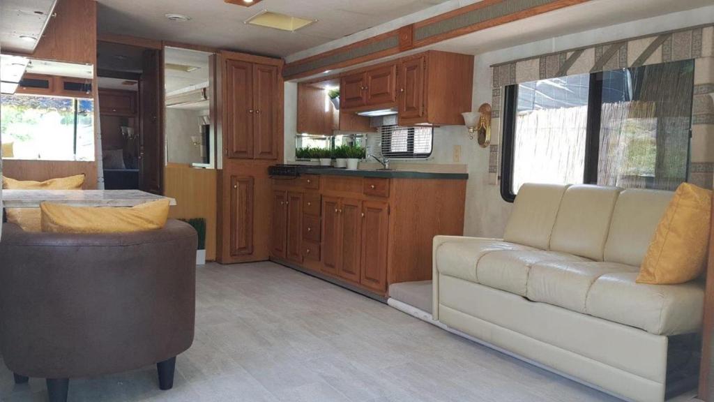 Una cocina o zona de cocina en Blue Ocean Camp - Tasartico