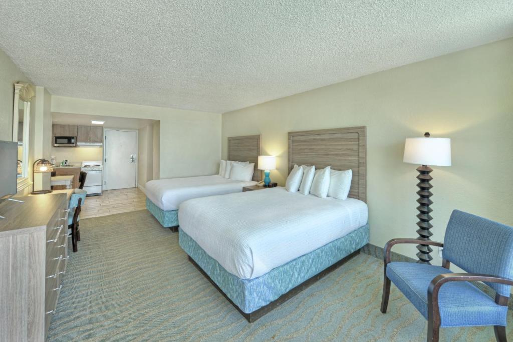 El Caribe Resort and Conference Center - Deluxe Room With Kitchen - Ocean View