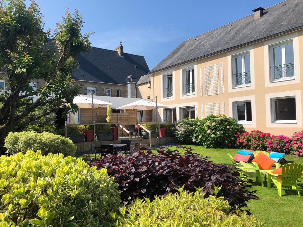 Zahrada ubytování Hôtel Le Gue Du Holme