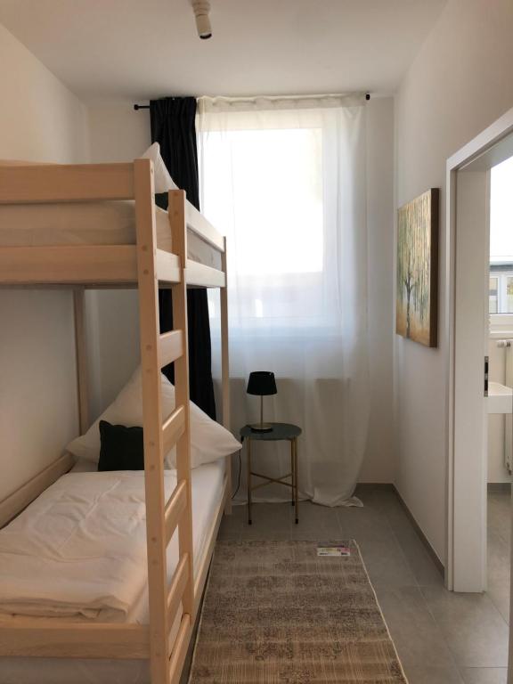 business & fitter Apartment - One-Bedroom Apartment