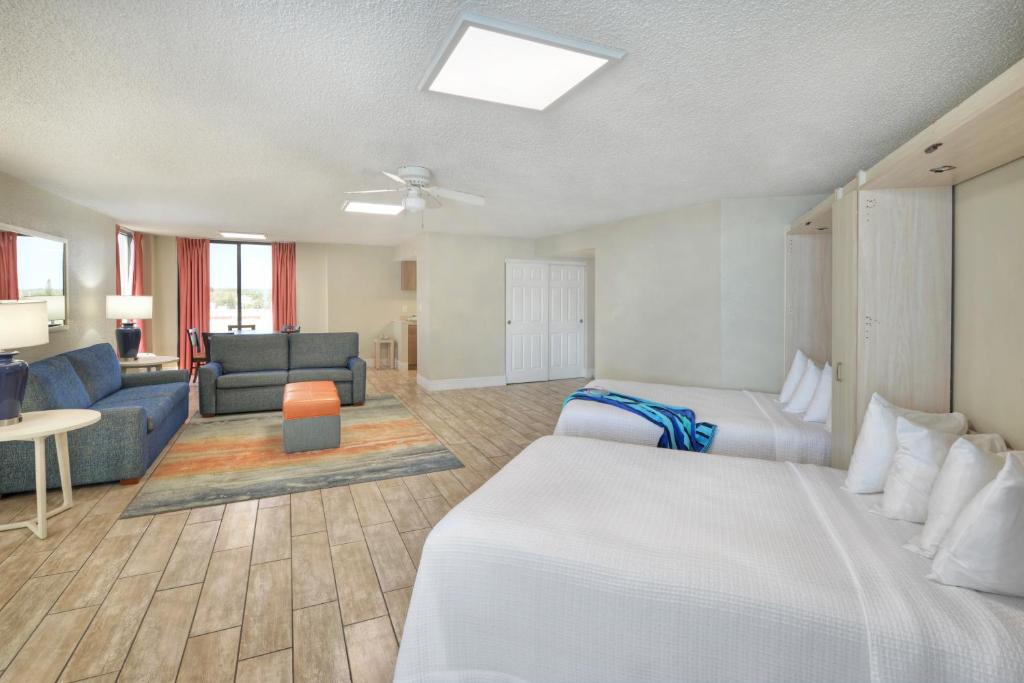 El Caribe Resort and Conference Center - Family Studio