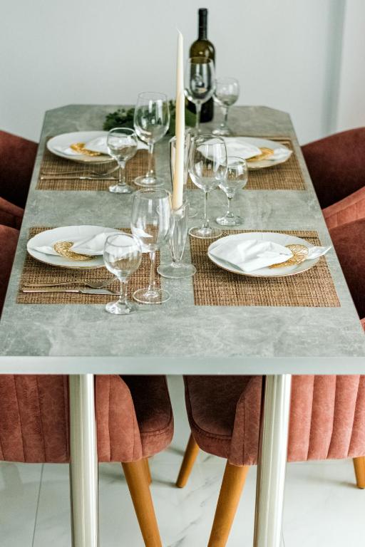 Nápoje v ubytovaní Design Suites Efharis (Brusco)