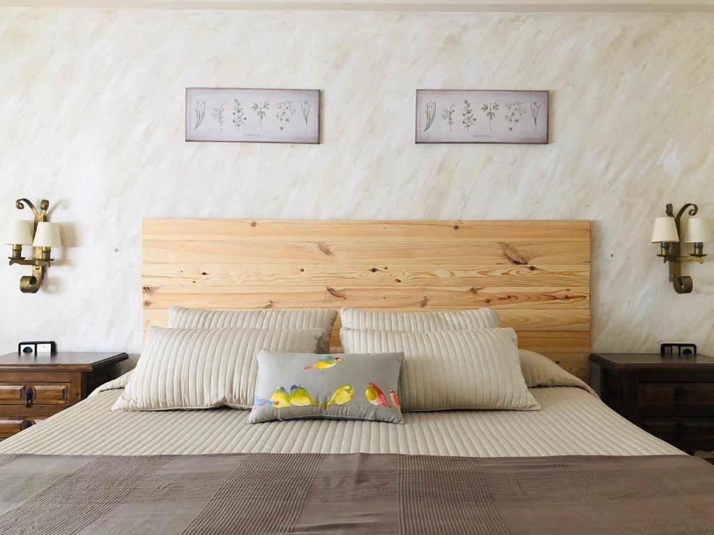 Postel nebo postele na pokoji v ubytování Hotel Barbacedo