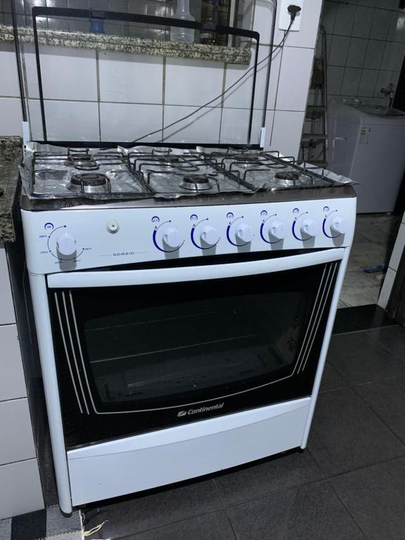  Sobrado Incrível! 5 QUARTOS com ar split e TV! A 10metros do Oliveiras Place!