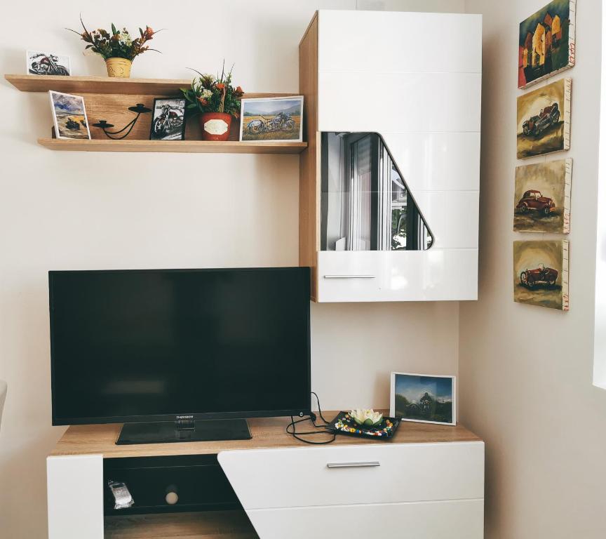 Cozy Corner Apartments - Free parking & Wi-fi - Appartamento Con Una Camera Da Letto
