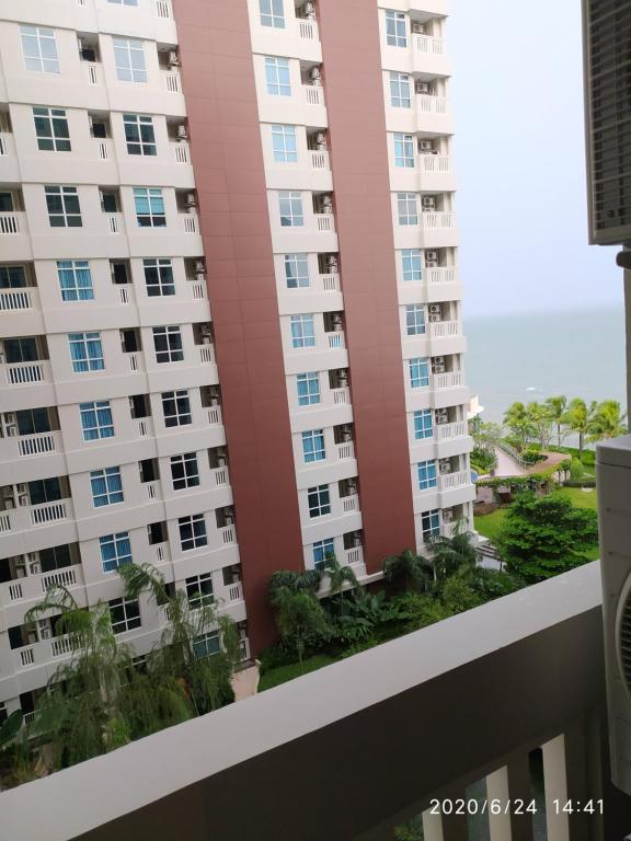 borneo bay city 2 bedroom