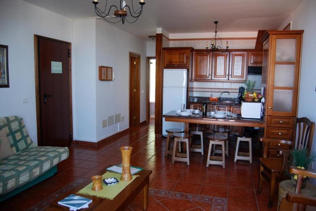 Kuchyň nebo kuchyňský kout v ubytování Apartamentos Los Verodes
