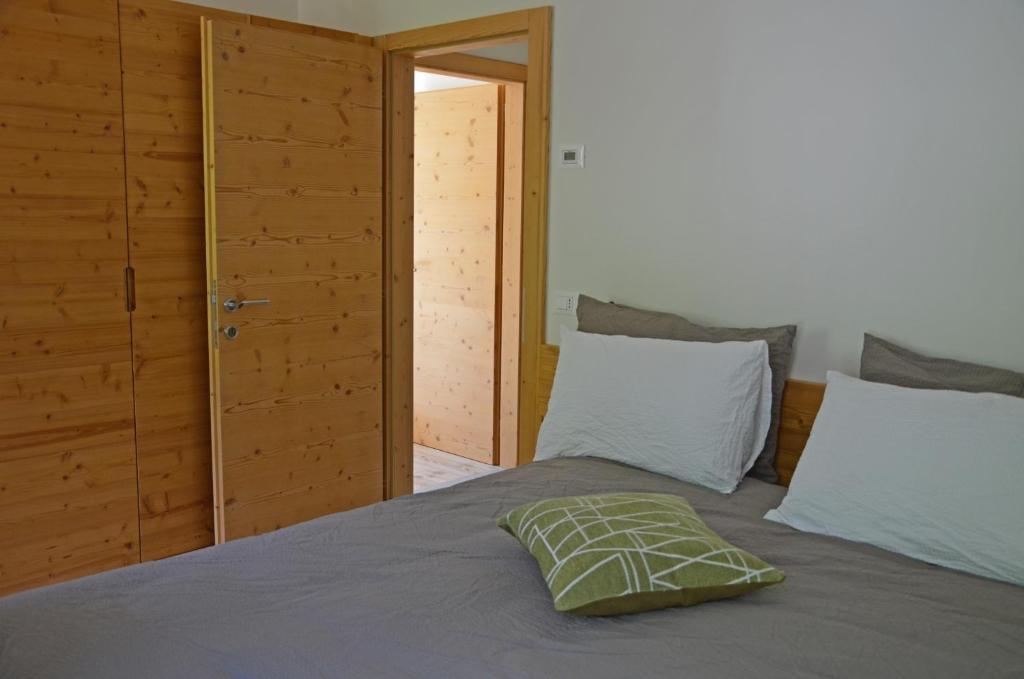 Posteľ alebo postele v izbe v ubytovaní Casa vacanze Heidi e Peter Val di Rabbi