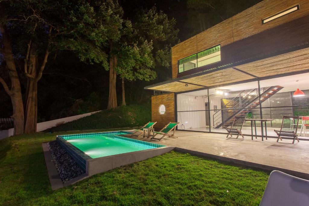 Bamboo Garden House - Villa En Bambou (4 Chambres - 10p)