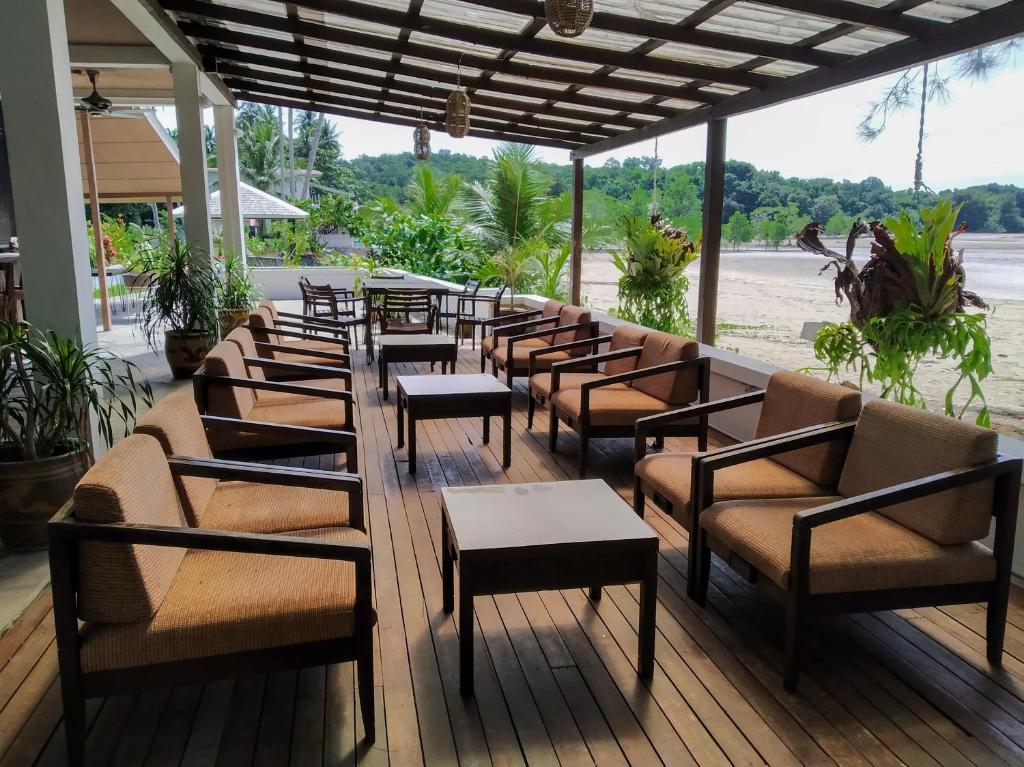Restaurace v ubytování Rafflesia Resort