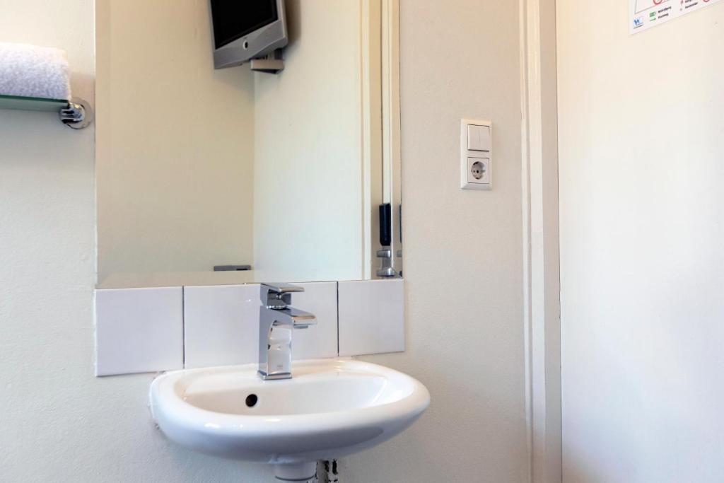 Quentin Arrive Hotel - Resim 35