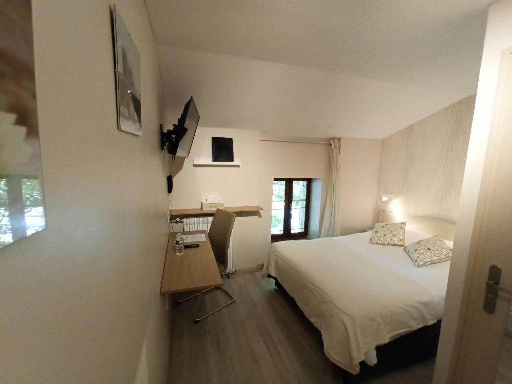 Logis Hotel Le Prince Noir - Стандартный номер