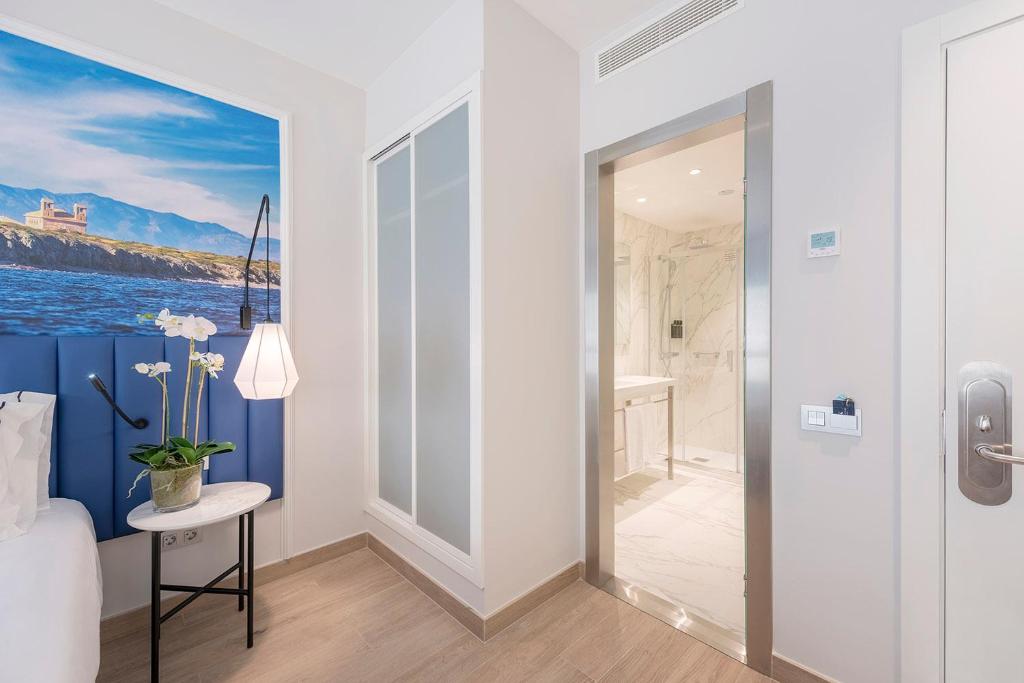 Eurostars Mediterranea Plaza - Resim 3