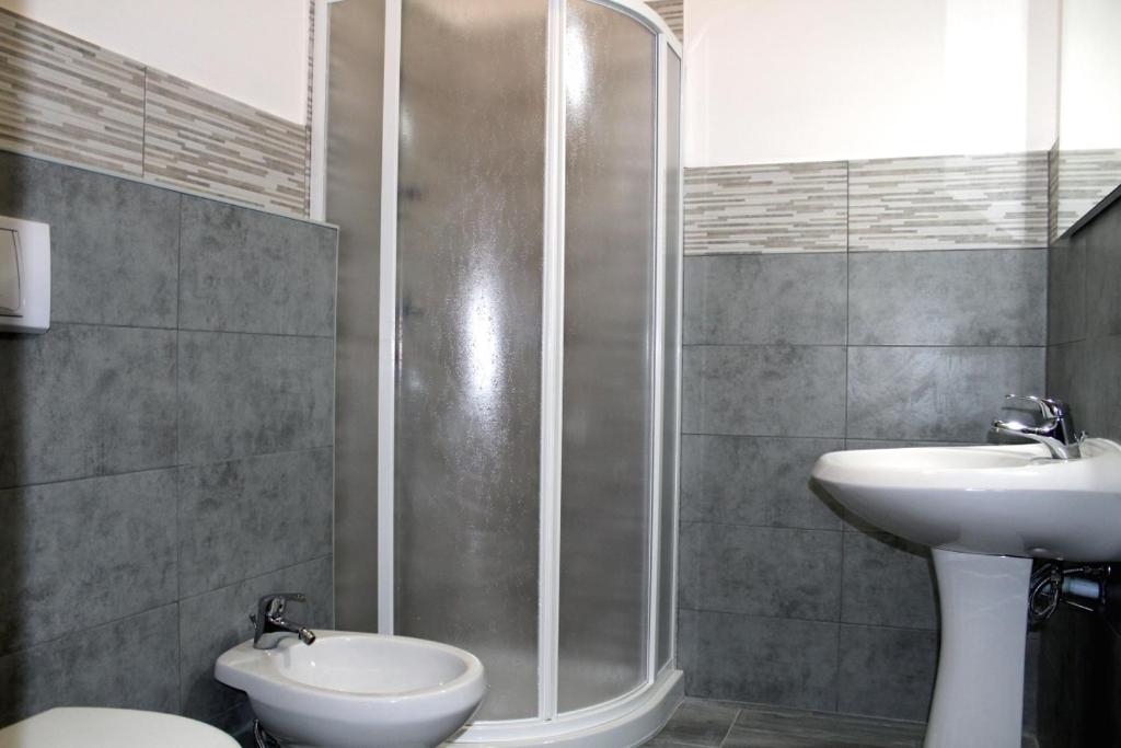 A bathroom at Cagliari 4u