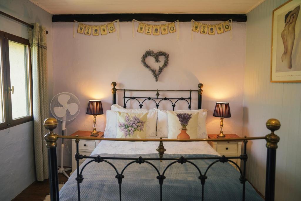 Postel nebo postele na pokoji v ubytování Michouat Chambre D'Hotes