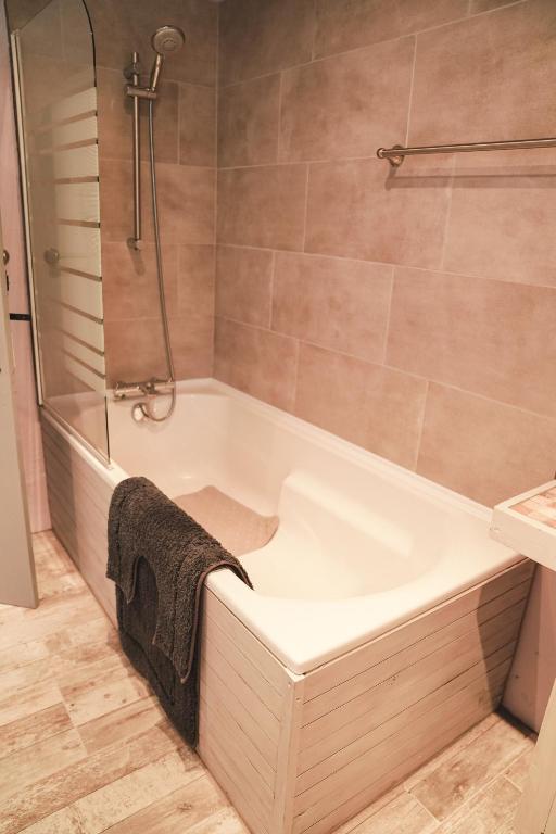 Koupelna v ubytování Michouat Chambre D'Hotes