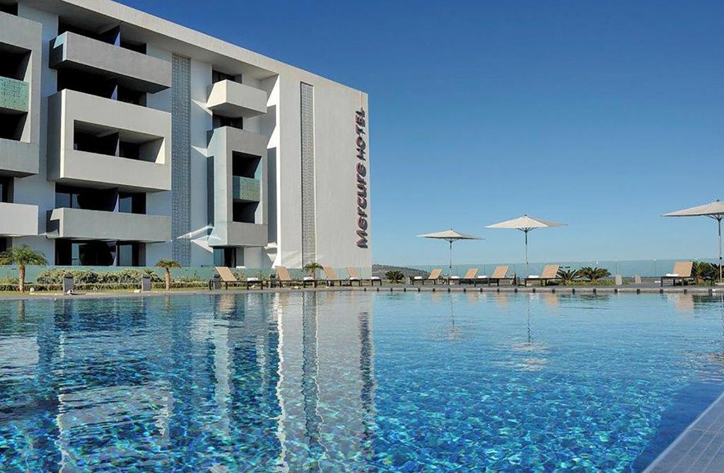 La alberca dentro o cerca de Mercure Nador Rif