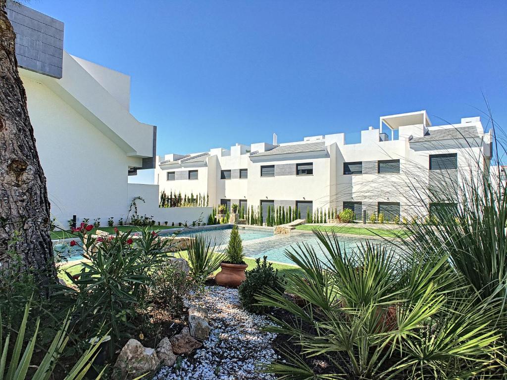 Balcon de la Laguna 12, Torrevieja – Updated 2023 Prices