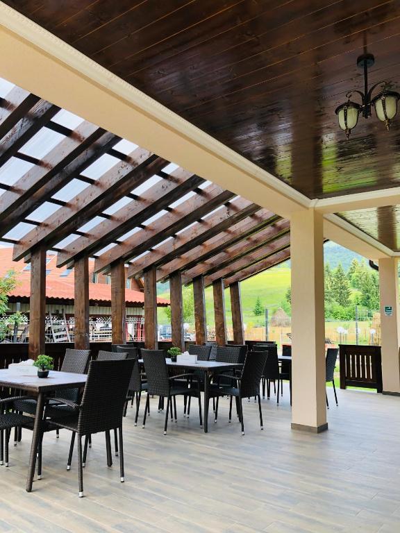 Restaurace v ubytování Pensiunea Maria