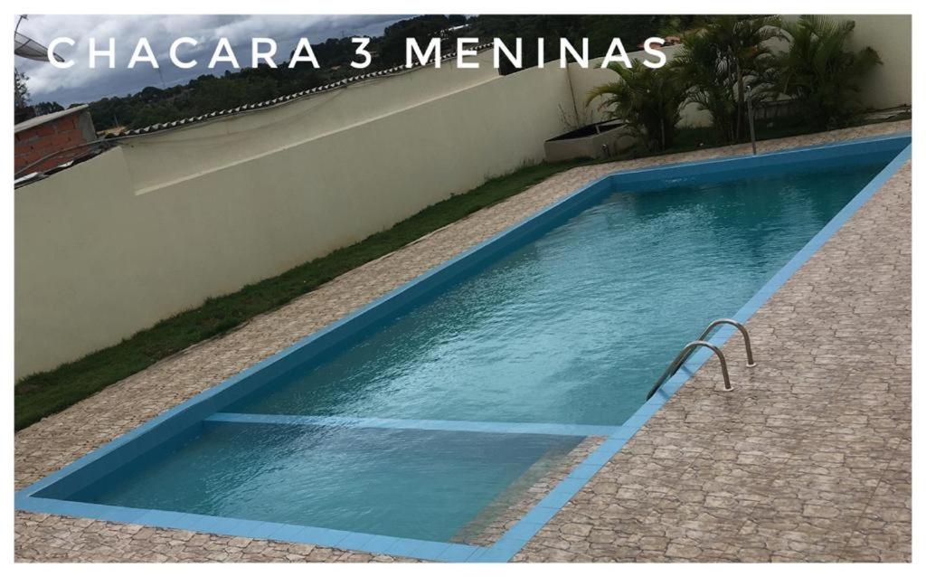  Chácara 3 Meninas