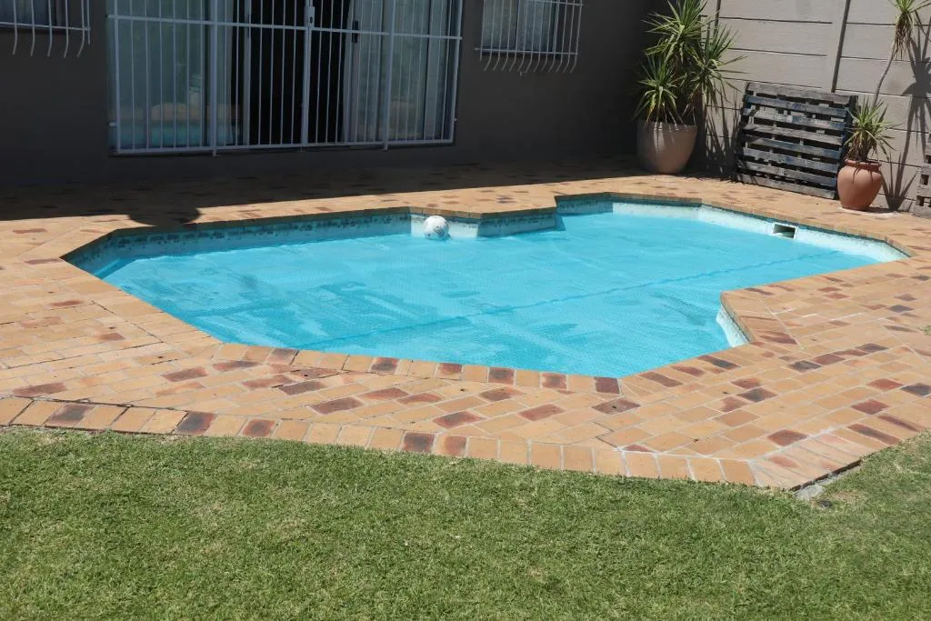 Wilcre's luxurious home, Guest house in Cape Town ,Kuils River, Cape Town, South Africa