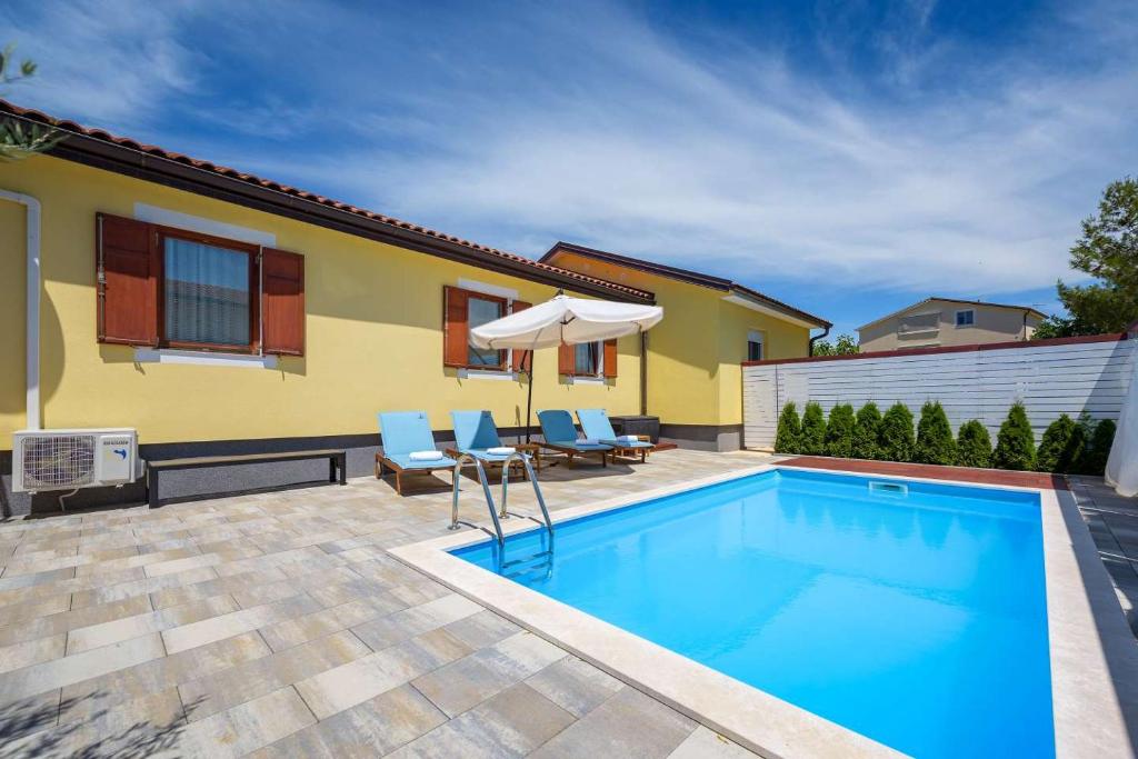 House Katti