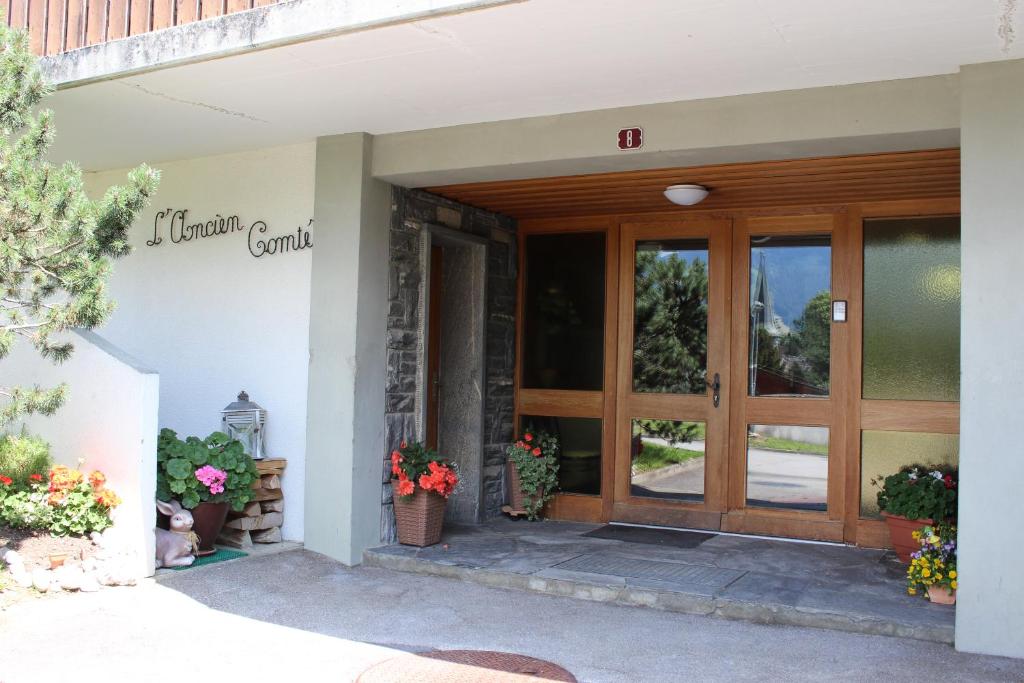 Appartement Ancien Comté 외관 또는 출입문