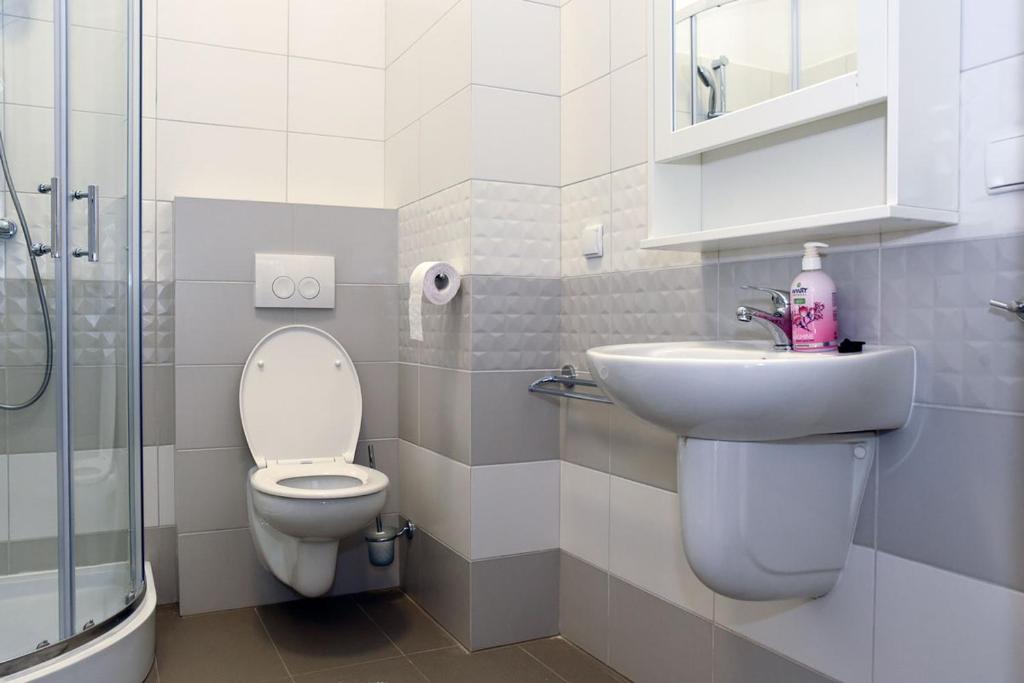 Kúpeľňa v ubytovaní Przystań Twórców