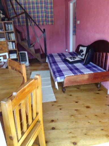 Postel nebo postele na pokoji v ubytování Sincere Wilderness Home stay