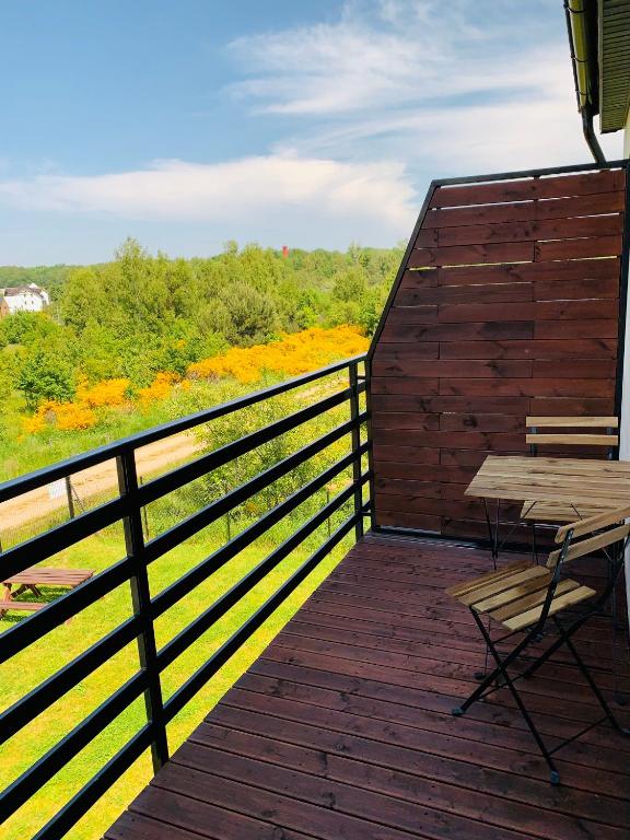Balkón nebo terasa v ubytování WSCHODY I ZACHODY