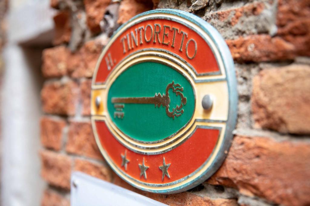 Majutusasutuses Hotel Tintoretto olev sertifikaat, autasu, silt või muu dokument